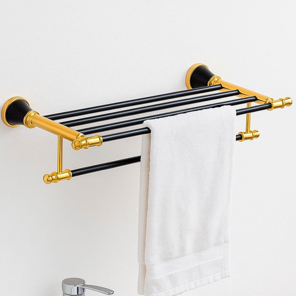 Toallero Hotelero para Baño en Aluminio Negro/Dorado