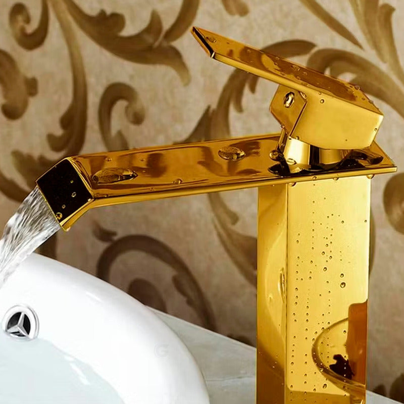 Grifería Monocontrol Lavamanos Alta Cascada Oro Vintage